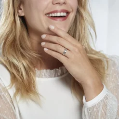 New Histoire d'Or Alliance Basile Ruban Plat Or Blanc