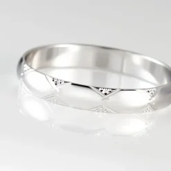 Discount Histoire d'Or Alliance Harmonie Demi Jonc Classique Or Blanc