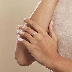 New Histoire d'Or Bague Antigone Or Blanc Diamant