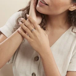 Hot Histoire d'Or Bague Loriana Or Blanc Diamant