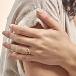 Online Histoire d'Or Bague Sagesse Or Jaune Rubis Et Diamant