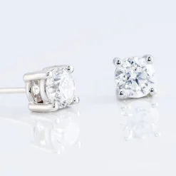 Histoire d'Or Boucles D'oreilles Puces 4 Griffes Or Blanc Diamant Synthetique* Boucles D'Oreilles|Clous D'Oreilles