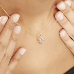 Clearance Histoire d'Or Collier Marilynn Or Bicolore Diamant Blanc