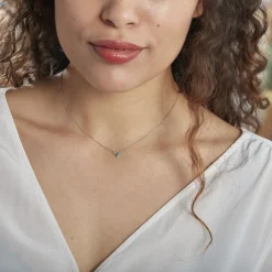 Discount Histoire d'Or Collier Or Blanc Febe Emeraude Diamant