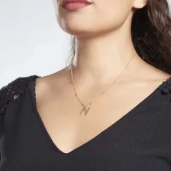 Hot Histoire d'Or Collier Plaqué Or Jaune Lettra