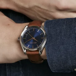 ARCTIK Montre Atome Bleu* Montres Petits Prix