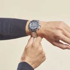 Sale HUGO BOSS Montre Boss Admiral Bleu cadran argenté fond bleu bracelet acier argenté