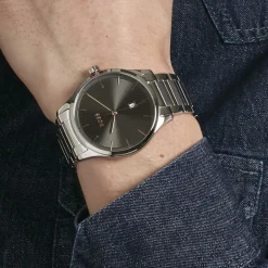 Outlet HUGO BOSS Montre Boss Reason Gris cadran argenté fond gris bracelet acier argenté