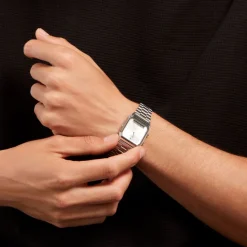 Discount CASIO COLLECTION Montre Vintage Gris cadran argenté fond gris bracelet acier argenté