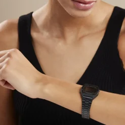 Best CASIO COLLECTION Montre Vintage Noir cadran noir fond noir bracelet acier noir