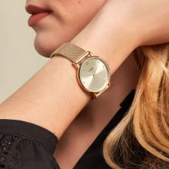 Clearance CLUSE Montre Minuit Champagne cadran doré fond champagne bracelet acier doré