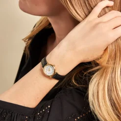 Best CODHOR Montre Veronique Blanc cadran doré fond blanc bracelet synthétique noir