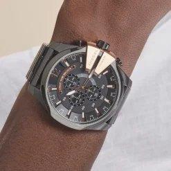 Sale DIESEL Montre Mega Chief Noir cadran noir fond noir bracelet acier noir