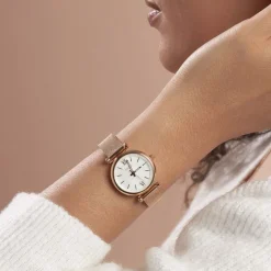 Discount FOSSIL Montre Carlie Mini Nacre cadran doré rose fond nacre bracelet acier doré rose