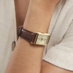 Discount LIP Montre Churchill T18 Doré cadran doré fond doré bracelet cuir marron