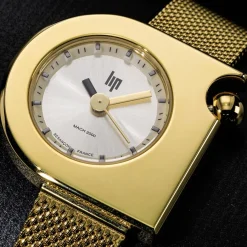 LIP Montre Mach 2000 Mini Moon Doré cadran doré fond doré bracelet acier doré