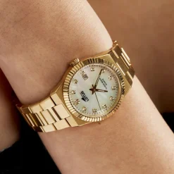 Online LOTUS Montre Freedom Collection Nacre Blanche cadran doré fond nacre blanche bracelet acier doré