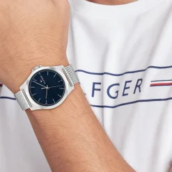 TOMMY HILFIGER Montre Bleu* Montres Classiques