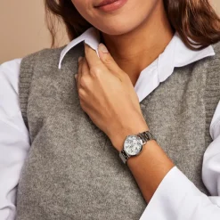 Discount UPP Montre Solena Blanc cadran argenté fond blanc bracelet acier argenté